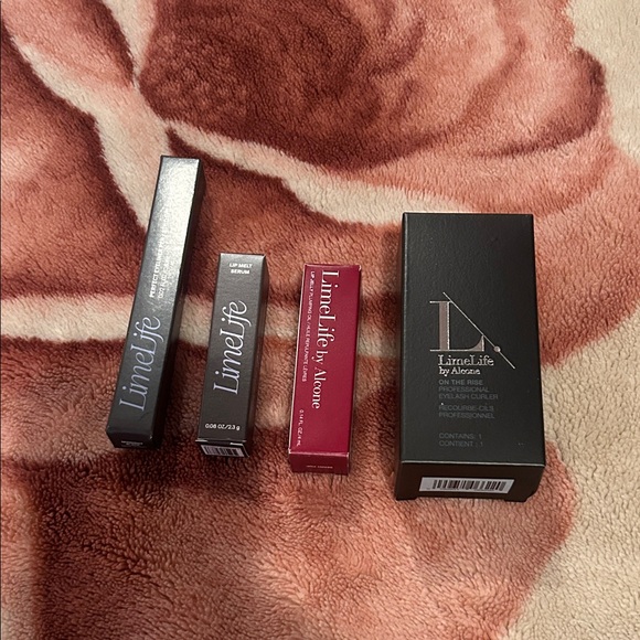 Other - Women Makeup Set in Black and Burgundy